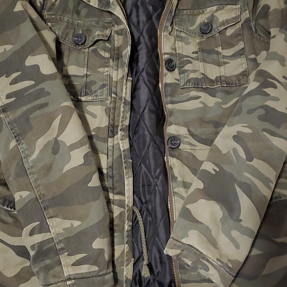 Women's Camo Jacket